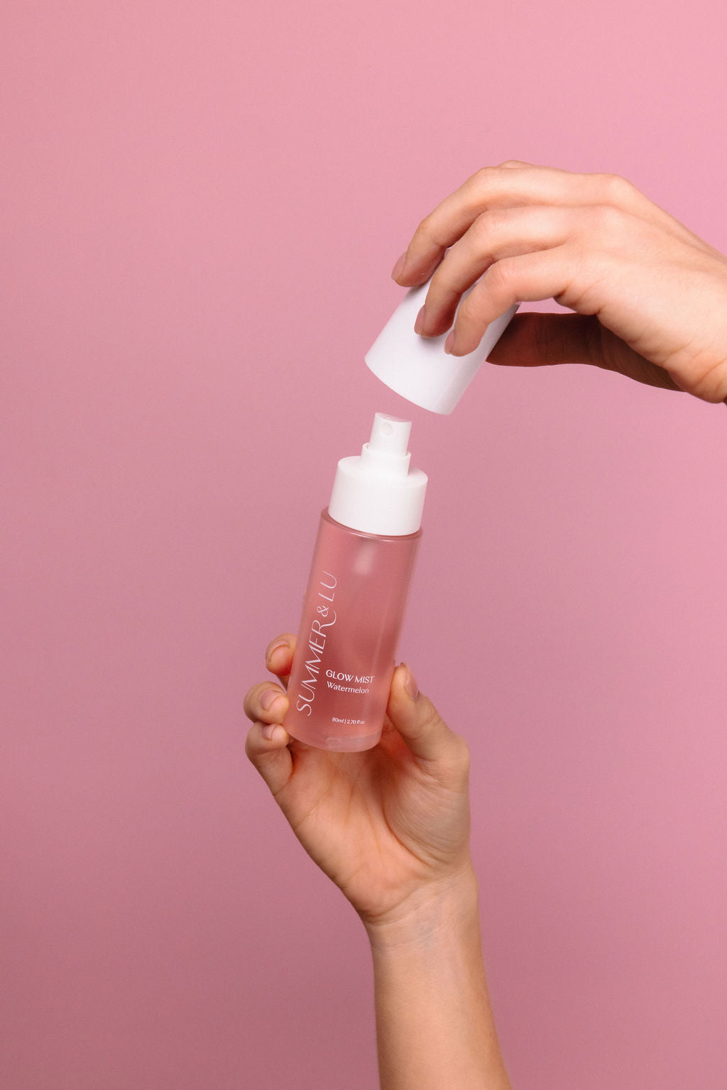 Key ingredients in Glow Mist: watermelon extract, hyaluronic acid, natural oils