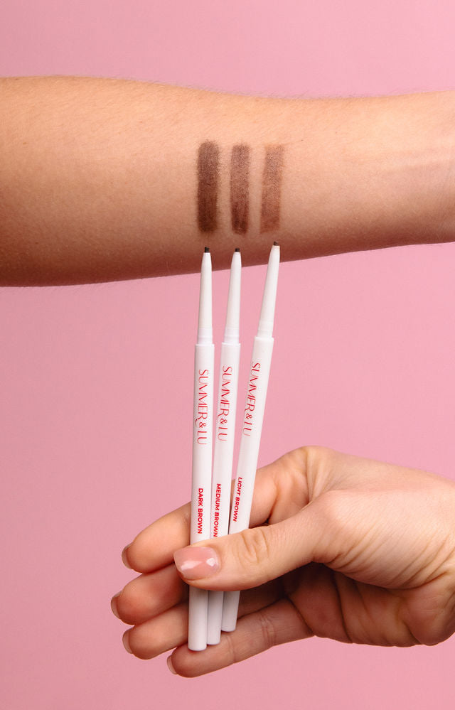 Ultra-fine brow pencil tip for precise, natural-looking application